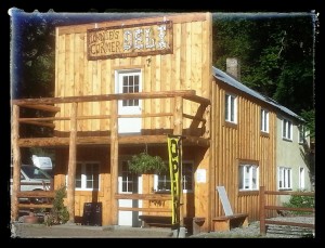 Lonnie's Corner Deli in White Bird, ID